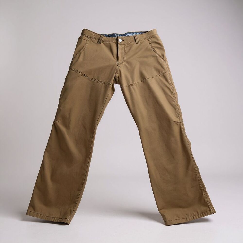 Wrangler All Terrain Gear Khaki Utility Pants Men’s 32x30 Stretch